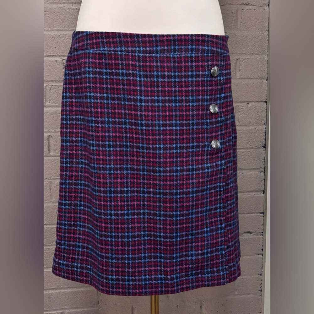 Talbots Plaid A-Line Wool Skirt with crest buttons 12